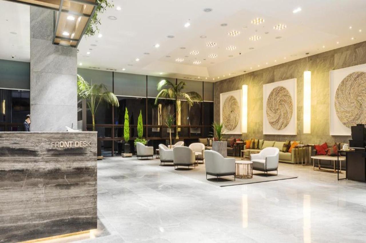 Gloucester Hotel ชองจู ภายนอก รูปภาพ