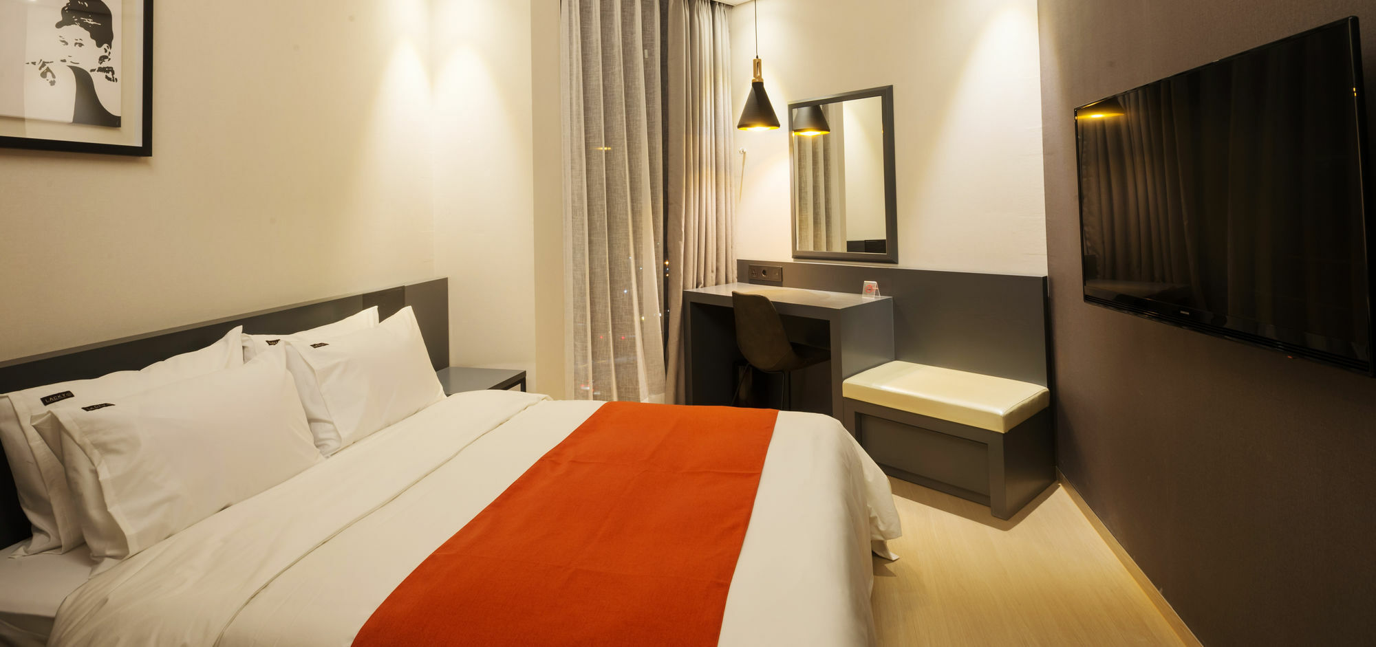 Gloucester Hotel ชองจู ภายนอก รูปภาพ