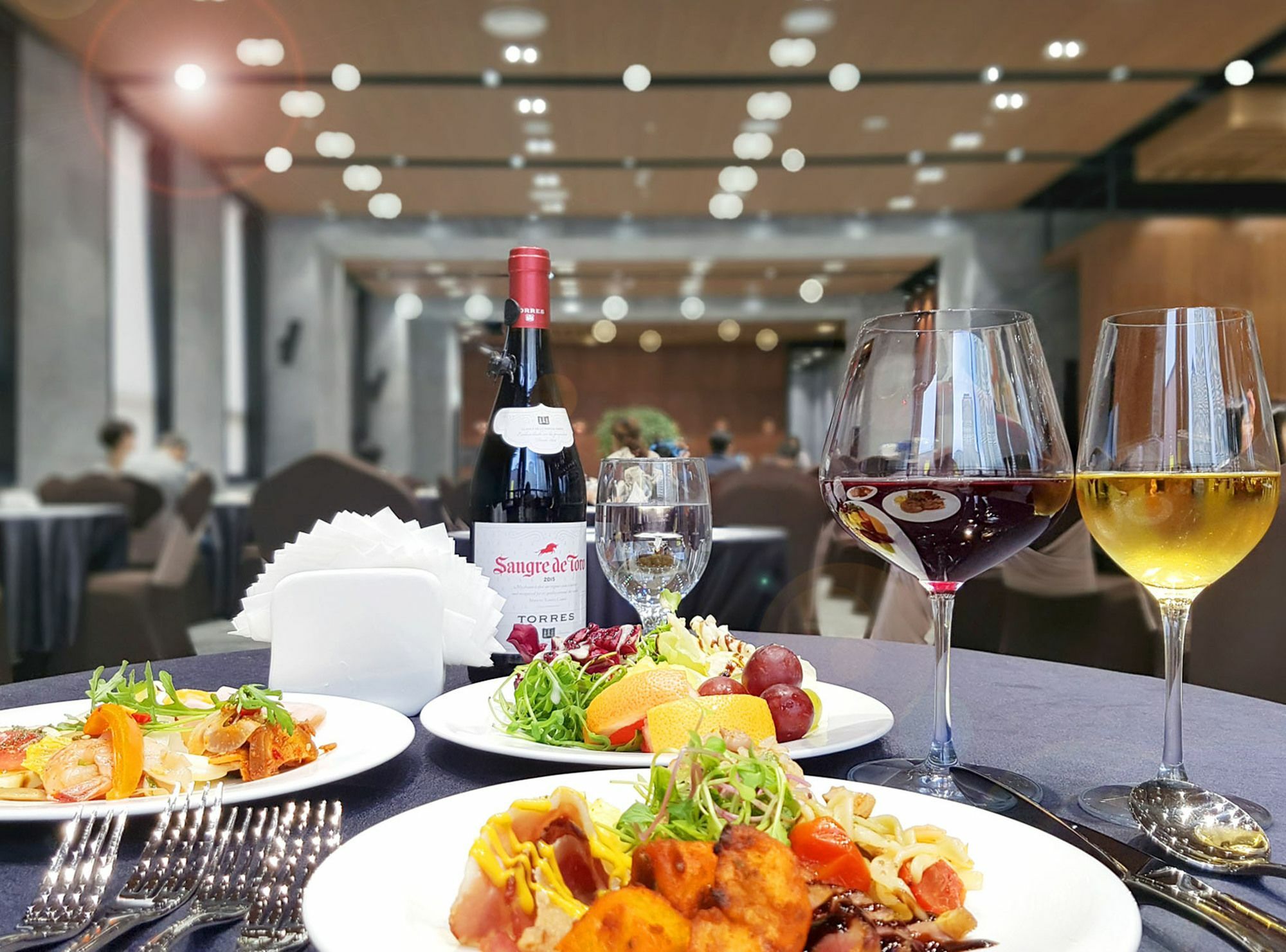 Gloucester Hotel ชองจู ภายนอก รูปภาพ